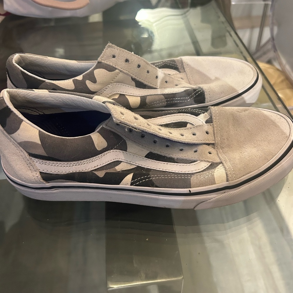 White suede and camo Vans size 9w or 7.5 men